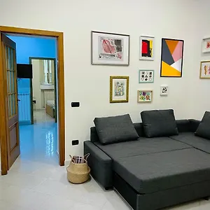 Casa Mires Napoli